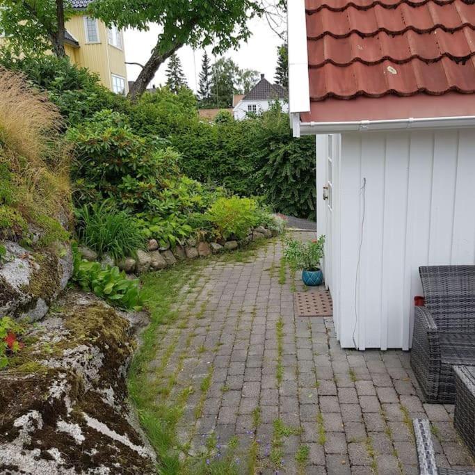 Lys Og Lettstelt Leilighet Med Utsikt Over Byen Daire Sandefjord Dış mekan fotoğraf