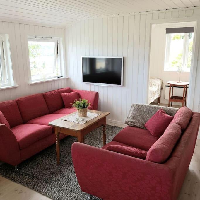 Lys Og Lettstelt Leilighet Med Utsikt Over Byen Daire Sandefjord Dış mekan fotoğraf